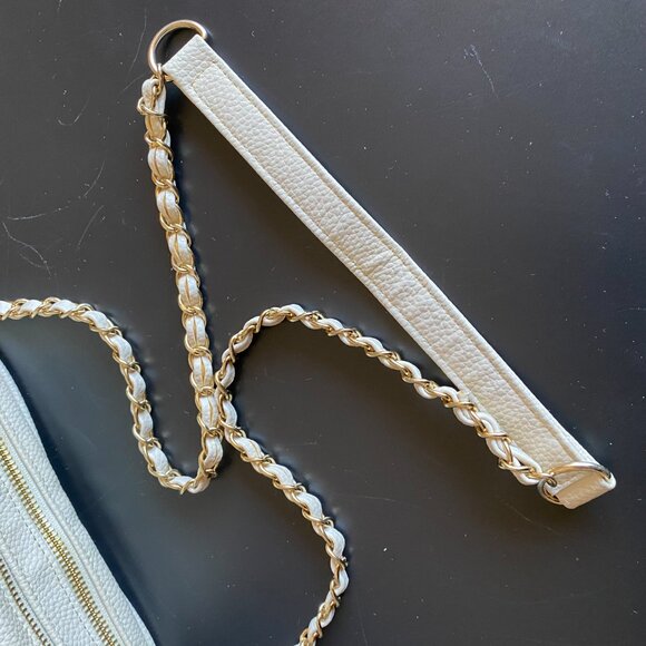 Saint Laurent Mini Lou Camera Grain De Poudre Matelasse Ivory Shoulder Bag - Picture 16 of 16